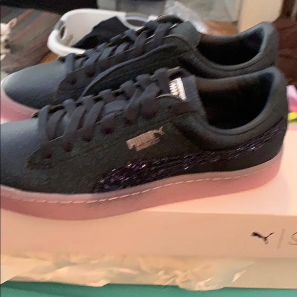 Limited addition unicorn pumas - Picture 4 of 5